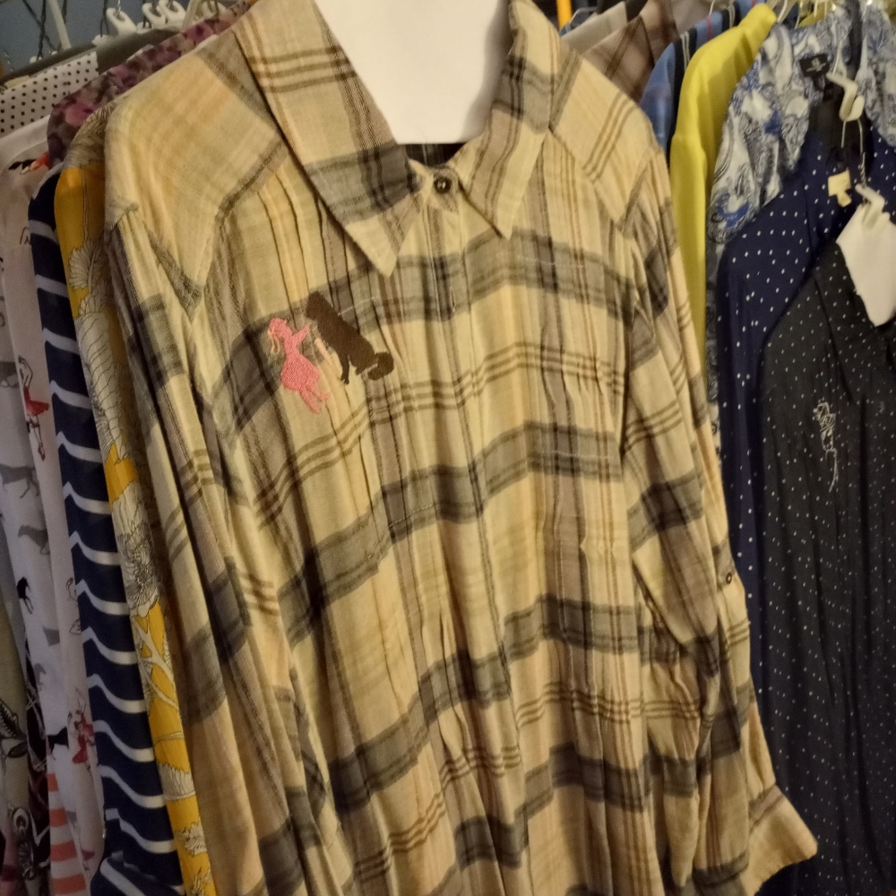 Plus size blouse